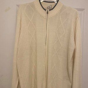 Haband men's like new long sleeves sweater size XL